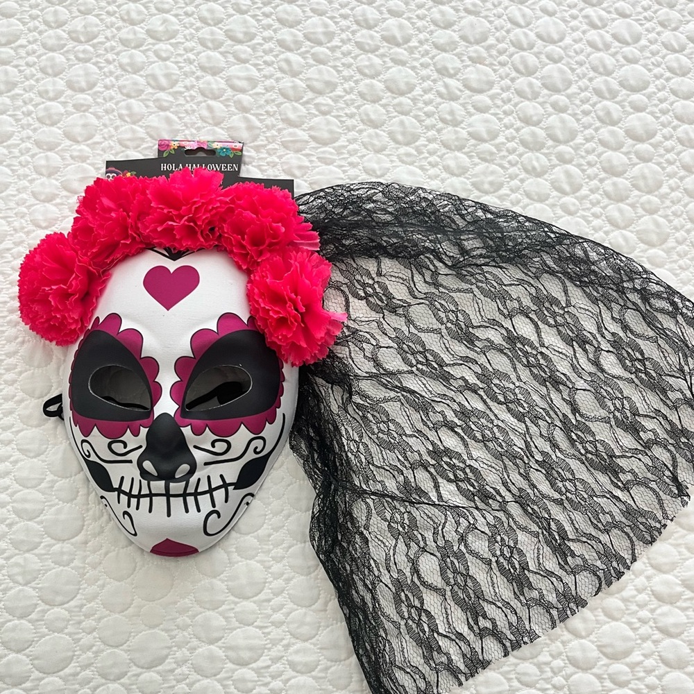 Sugar Skull (Día de Los Muertos) Attached Veil-Mask
